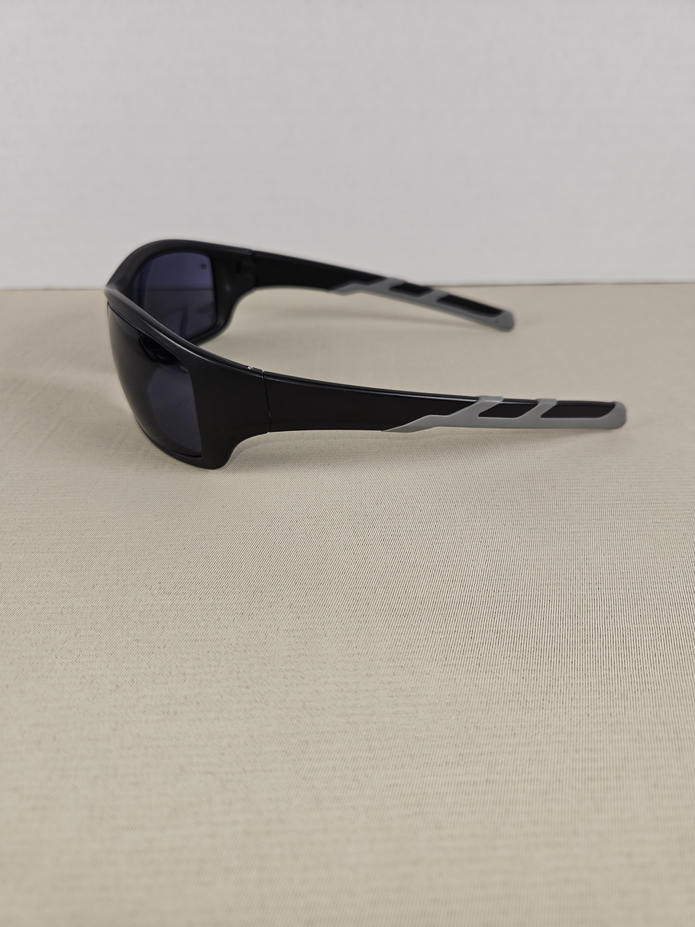 nOir Men's Black Sunglasses with Gray Accents - Picture 4 of 8